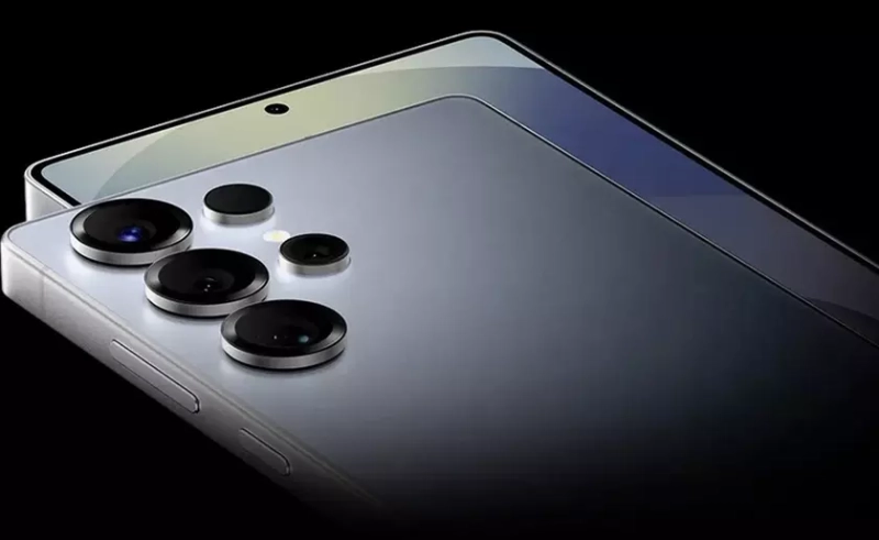 Samsung Raises the Bar with Galaxy S26 Ultra in Titanium Black