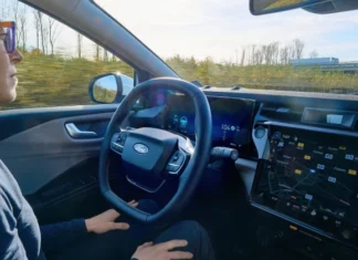 Ford атакует рынок беспилотных технологий: BlueCruise покорит европейские автомагистрали