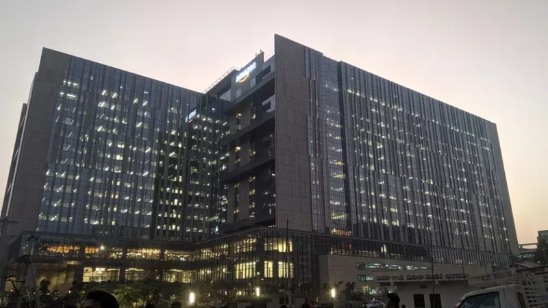 Amazon открывает двери к индийскому технологическому прогрессу с новым кампусом