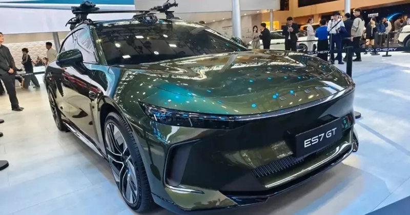 Exceed ESGT поражает посетителей автосалона Гуанчжоу