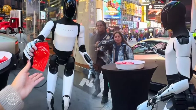 Meet Tesla&#39;s Optimus: A Bold Step Toward Robotics Advancement