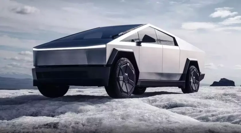 Behind the Steel: An In-Depth Look at What Makes the Tesla Cybertruck Stand Out