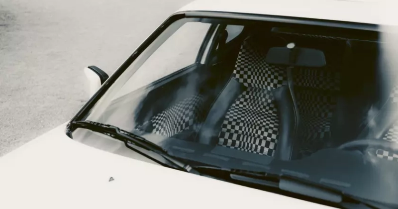 Наследие на колесах: как Porsche обновила культовые материалы