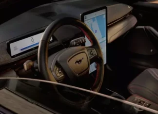 Сенсорные экраны за рулем: Toyota и UW раскрыли угрозу безопасности водителей