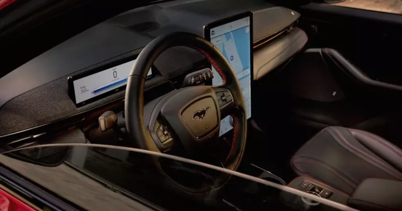 Экраны Ford Mustang Mach-E: Взгляд Под Капот Электромобиля