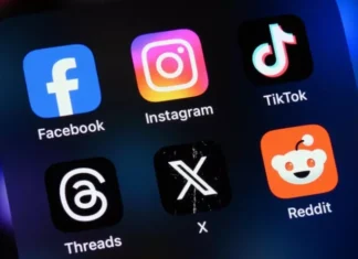 Социальные сети под контролем: Нью-Йорк заставит платформы предупреждать о рисках для психики