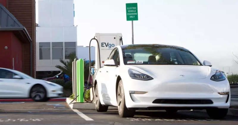 Технология заряда: что означает Tesla Model 3 для электромобилей