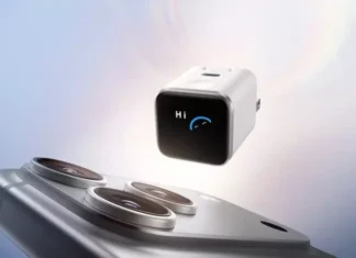 Революция в зарядных устройствах: Anker представила Nano Charger с интеллектуальным дисплеем