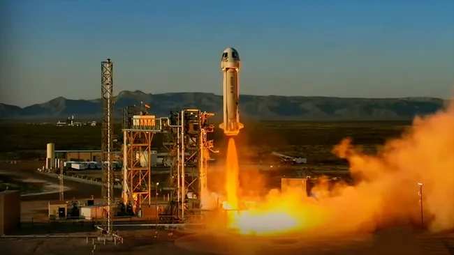 Blue Origin покоряет небо: суборбитальный полет со стартовой площадки в Техасе