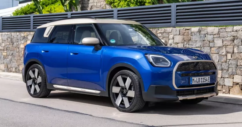 MINI Countryman E Debuts: Electrifying Comfort Meets Iconic Design