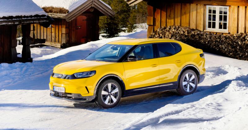 Ford Explorer и Capri получили базовую версию с LFP-батареей и мотором 140 кВт