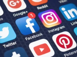 Франция наносит удар по соцсетям: детям до 15 лет закроют доступ к онлайн-платформам