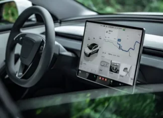 Tesla Full Self-Driving: революция подписной модели, которая изменит рынок автономного вождения