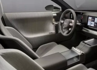 Дизайнер Audi раскрыл革люционный подход к интерфейсам: конец эпохи больших экранов?