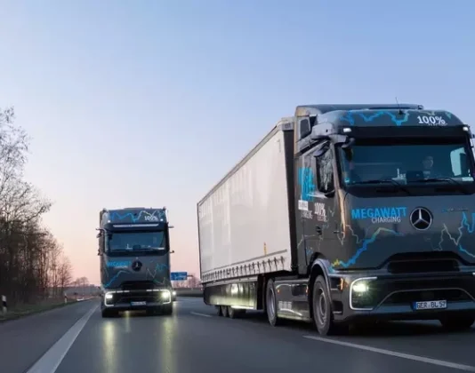 Электрический прорыв: Mercedes-Benz тестирует мегаваттную зарядку для грузовиков будущего