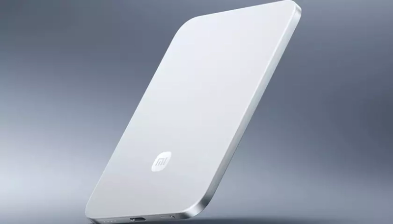 Charge in Style: Exploring Xiaomi's New Ultrathin Magnetic Power Bank