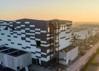 Европейский аккумуляторный рынок трещит по швам: ACC сворачивает производство в Италии и Германии