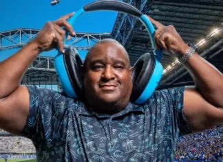 Дизайнеры JLab показали футуристическую Bluetooth-колонку: как наушники, но громче