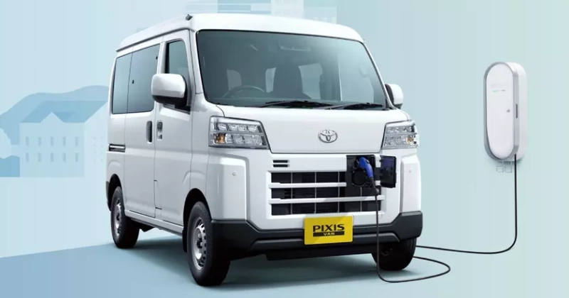 Toyota's Pixis Van BEV: Electrifying Compact Mobility