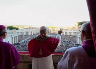 Ватикан破解языковой барьер: живой перевод Мессы теперь доступен на 60 языках с помощью ИИ
