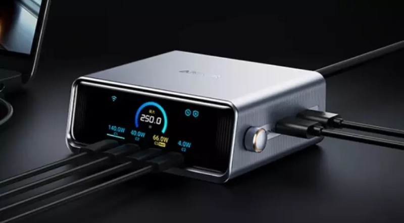 Anker GaN Desktop Charger Pro+