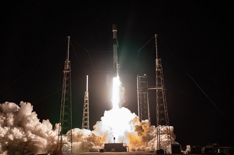 Космическая инфляция: SpaceX снова повышает цены на запуски Falcon 9