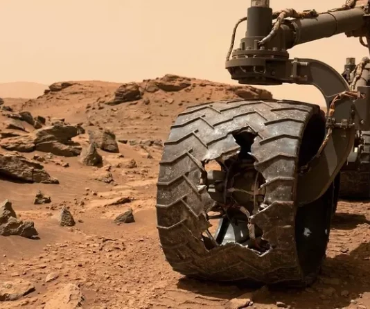 NASA готовит экстренный ремонт: как спасти изношенного марсохода Curiosity