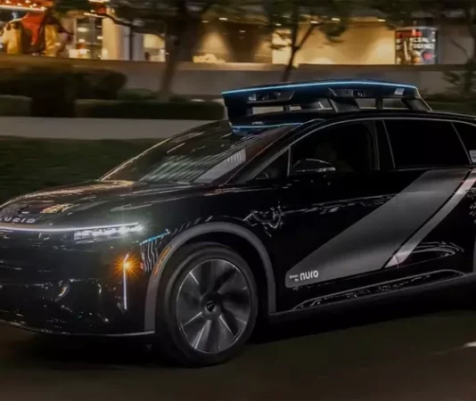 Nuro покоряет токийские улицы: как американские беспилотники адаптируются к городскому хаосу