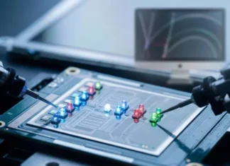 Apple готовит революционный OLED-экран: Samsung и LG столкнулись с небывалым технологическим вызовом