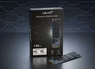 Революция в хранении данных: первый в мире SSD на 16 ТБ, который стоит целый автомобиль