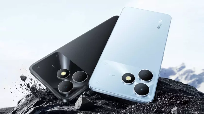 Смартфон Realme Note 80 в защищенном корпусе