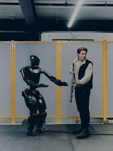 Phantom MK-1 в действии