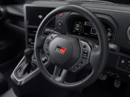 Toyota перекроила руль GR Yaris: гоночные инженеры решили проблему водителей