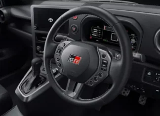 Toyota перекроила руль GR Yaris: гоночные инженеры решили проблему водителей