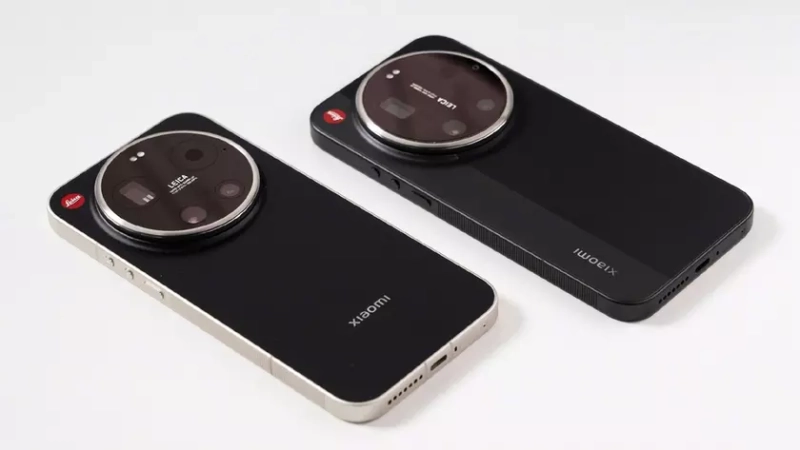 Xiaomi 17 Ultra Leica Edition Black Silver