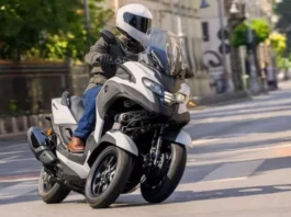 Yamaha Tricity 300: Революция безопасности на трех колесах с первой в мире подушкой безопасности
