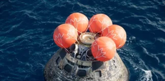 Прорыв NASA: Экипаж Artemis II установил новый рекорд дальности полета и успешно вернулся на Землю