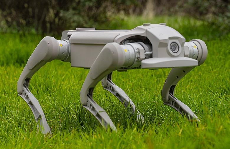 Faraday Future получила разрешение на продажу четвероногого робота FX Aegis в США