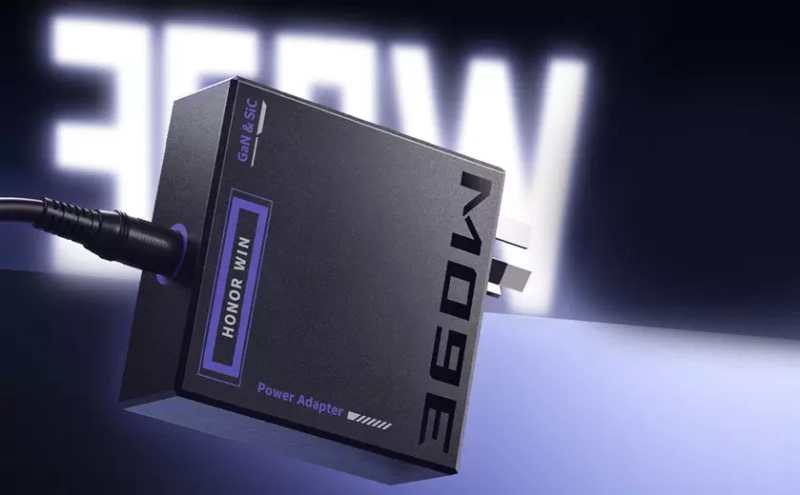 Компактный блок питания Honor WIN 360W GaN