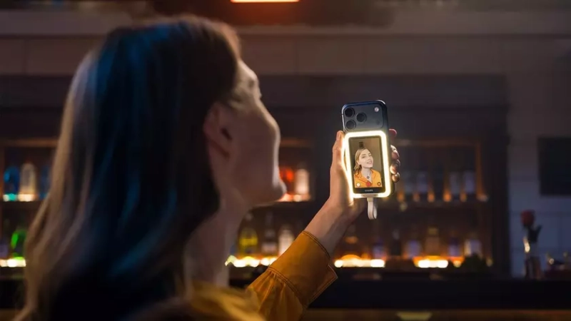 Как Компактный Экран Революционизирует Искусство Селфи