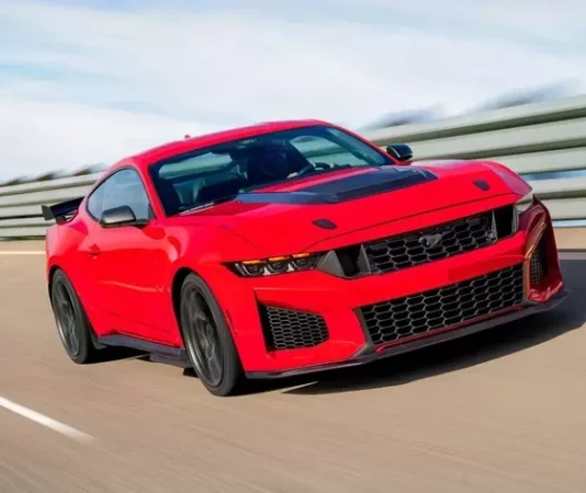 Ford Mustang Dark Horse SC: Супер-кар, который напугает даже соседей