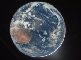 NASA раскрыло эксклюзивный кадр Земли с борта корабля Orion: первое фото астронавта за 50 лет