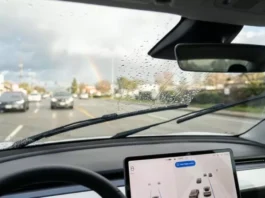 Tesla научила ИИ читать погоду: революция в работе дворников