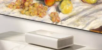 Xgimi Mira 4K Pro: Революция домашнего кинотеатра в 19 сантиметрах от стены
