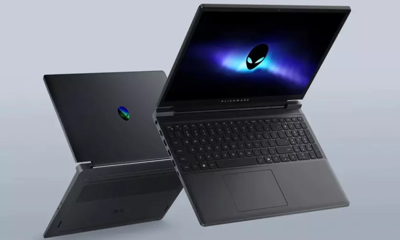 Unveiling the Dell Alienware 15: Performance Meets Portability