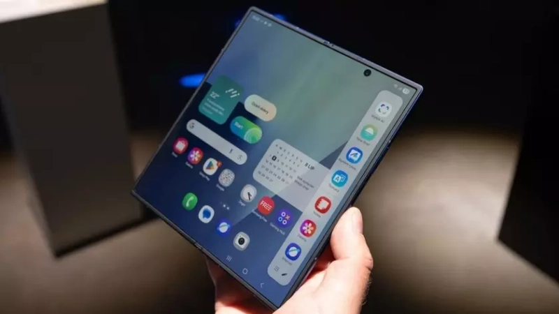 Unveiling the Future: Specs and Features of the Galaxy Z Fold 7