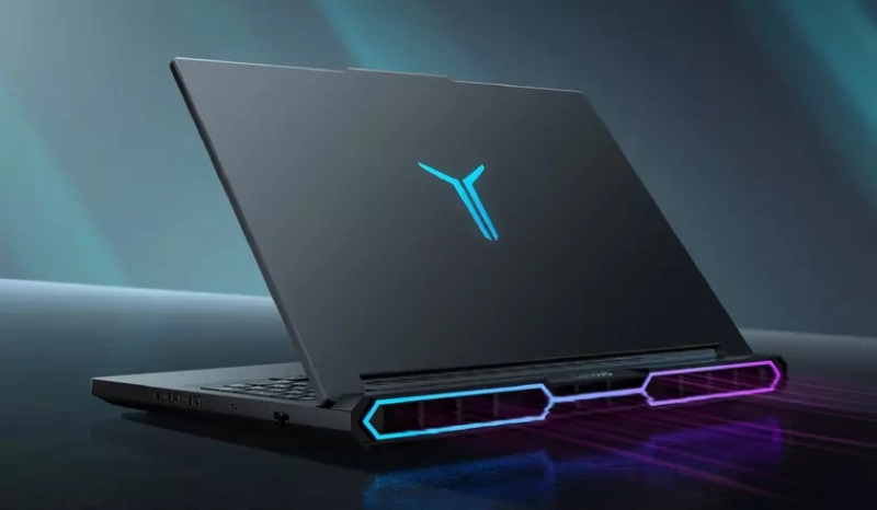 Lenovo запустила флагманский ноутбук: узнайте, чем он так особенен