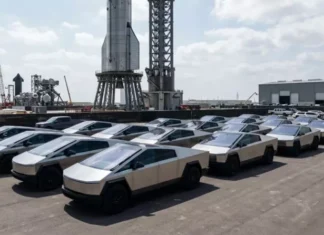 SpaceX массово обновила автопарк: почему Cybertruck стал корпоративным стандартом Маска