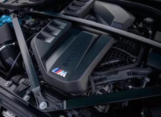 BMW M2 xDrive: Полный привод, который не убил спортивный дух