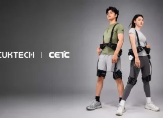 Cuktech анонсировала краудфандинговый набор тестировщиков для экзоскелета: как стать киберпешеходом за 300 долларов залога